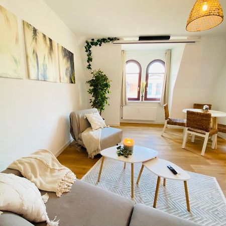 Home Cinema - Balcony - Wi-Fi & Streams Magdeburg Eksteriør bilde