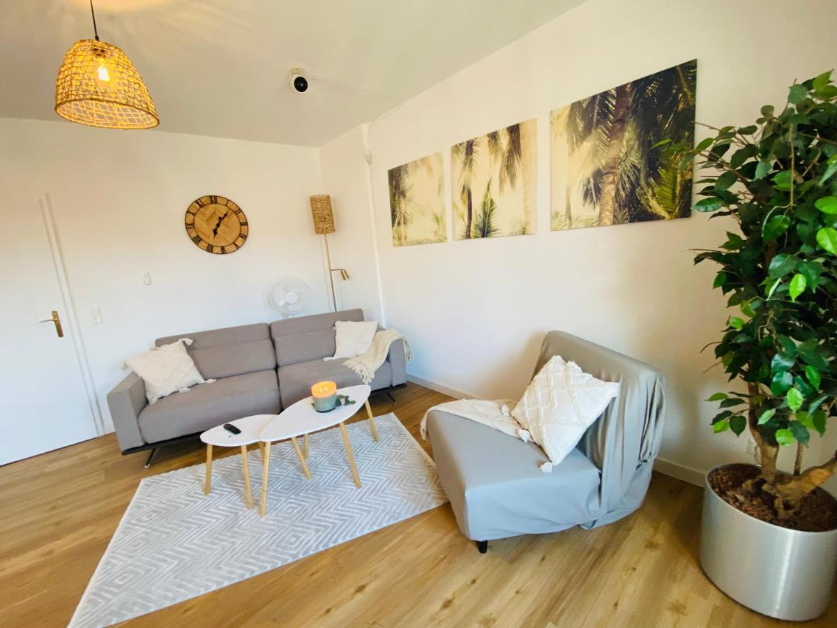 Home Cinema - Balcony - Wi-Fi & Streams Magdeburg Eksteriør bilde